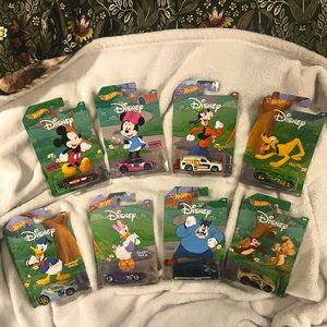 Lot of Disney Hot Wheels. Complete set 8/8!